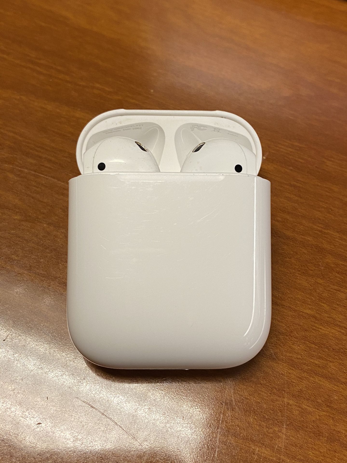 Apple Airpods 2nd Gen