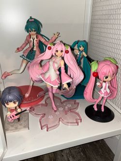 Hatsune Miku Figures