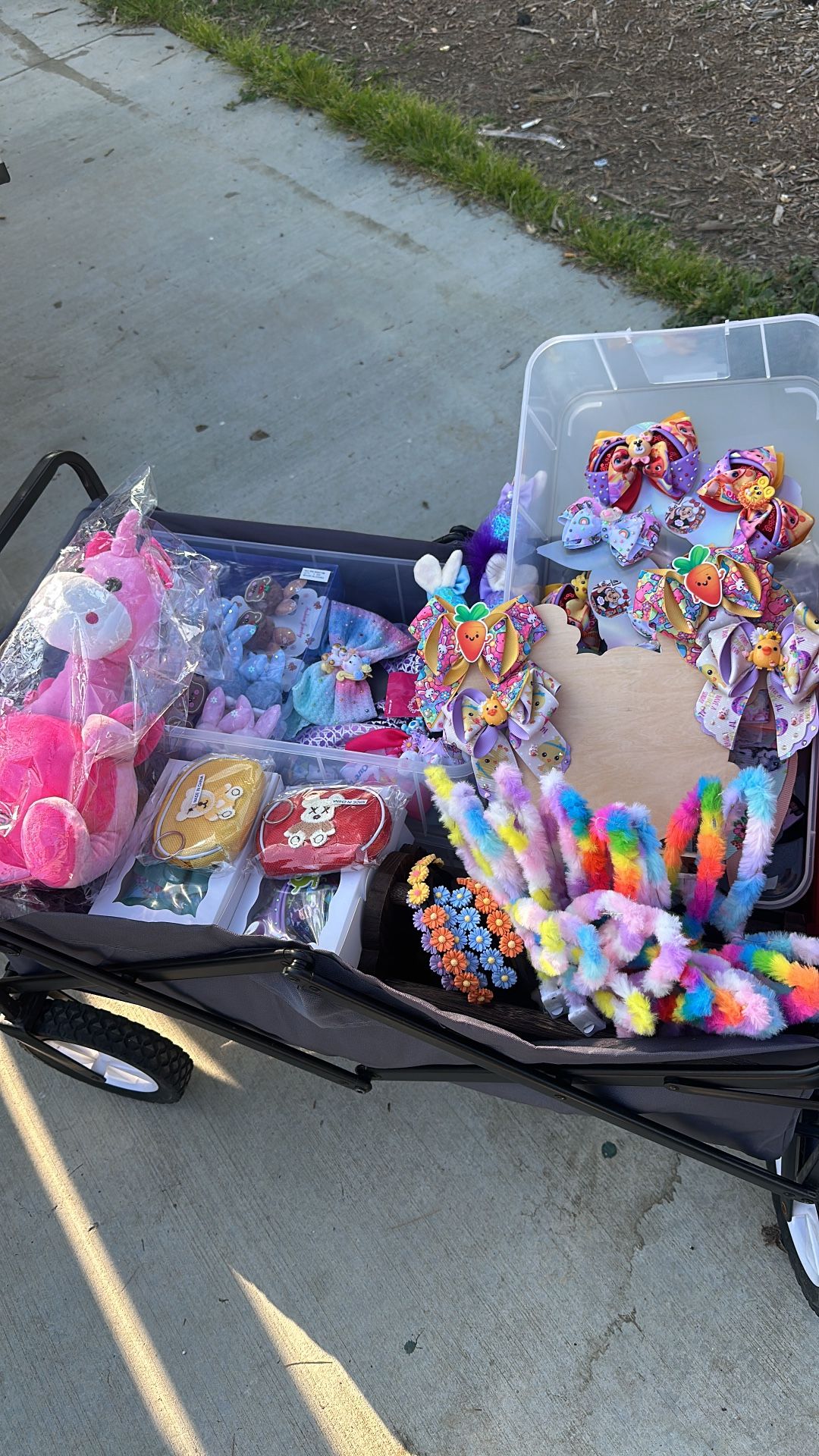 Gifts/ Ribbons / Hairbows