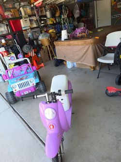 Elsa jeep & razor scooter