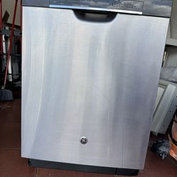 GE Stainless Steel Dishwasher |  Model GDF520PSJ2SS | Great Condition | Kendall 33185 Pickup