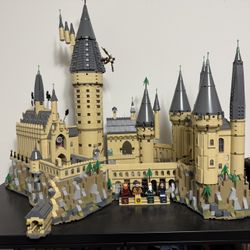 LEGO Hogwarts Castle (71043) – Collector Set