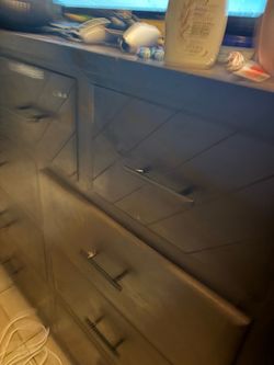 Dresser