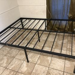 Metal Bed Frame 
