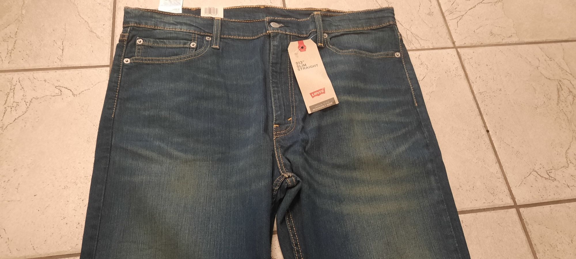 Levi's 513 W38. L30
