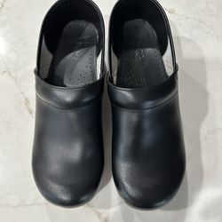 Dansko Men’s Shoes , Size 44