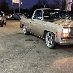 1980 Chevy C10 With 22 Inch Rims / Brand New Paint Job 
