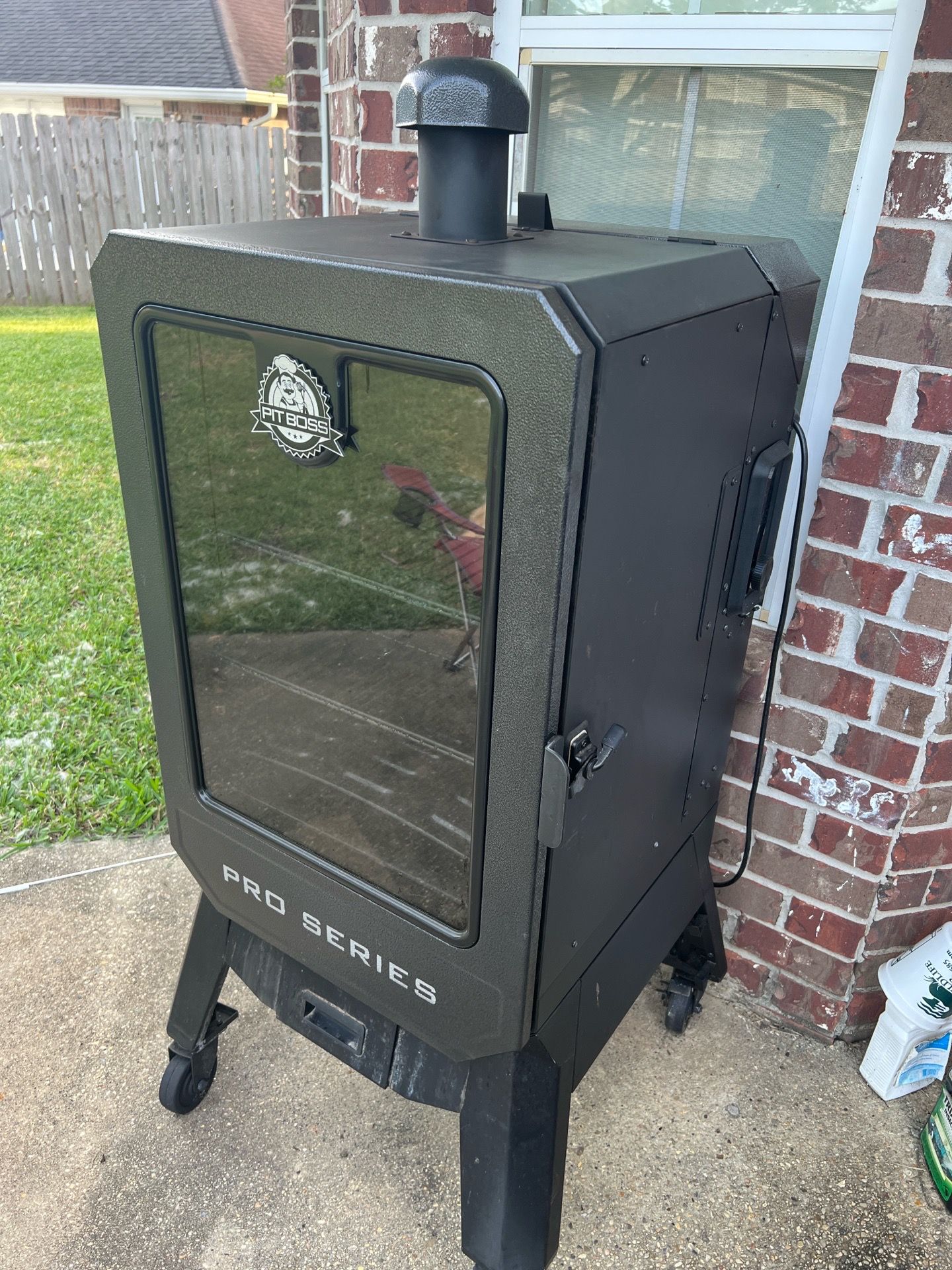 Pit Boss Pro 1077 Pellet Smoker w/bluetooth+wifi