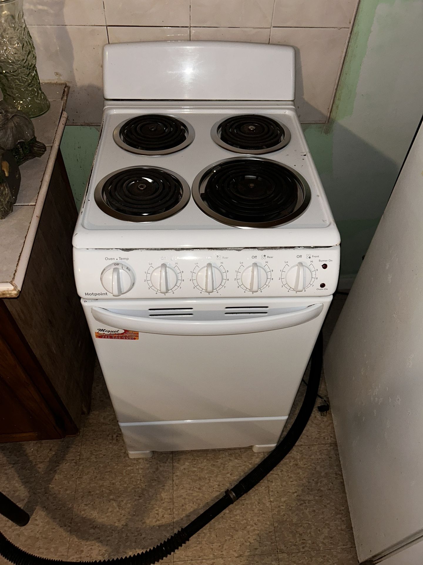 Electric Range Stove (Hotpoint Brand)