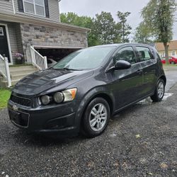Vendo Chevrolet Sonic2014 Excelente