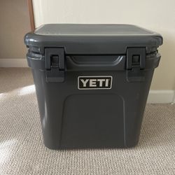 YETI Roadie 24 Hard Cooler