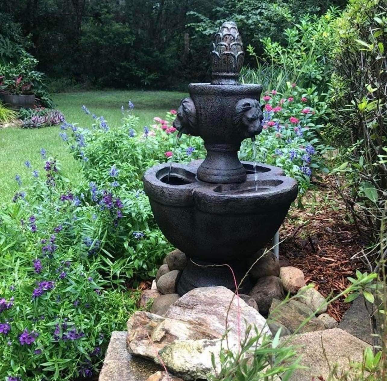 Outdoor Water Fountain New in Original Packaging With 2 Tiers and Ornate Lion Heads.