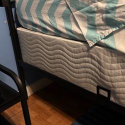 Full Size Metal Box Spring