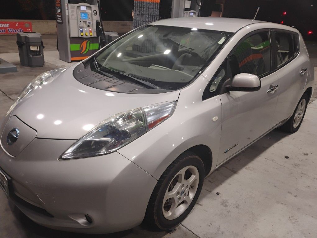2011 Nissan Leaf