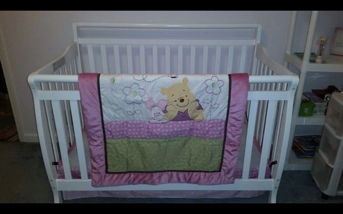 Dream on me crib and changing table