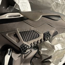Jordan 4