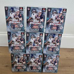 Topps Chrome 2025 NFL Football Trading Cards Value Blaster Box