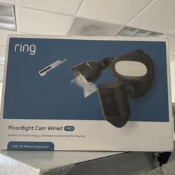 FLOOD LIGHT CAM WIRED PRO