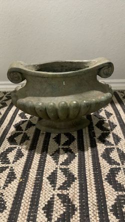 Classical Scroll Handle Decorative Urn Planter