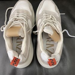 Zara Sneakers