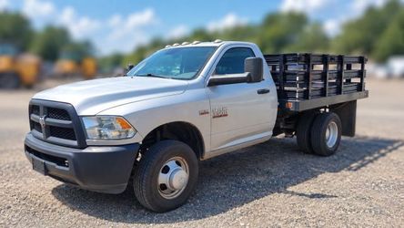 2018 Ram 3500 Regular Cab & Chassis