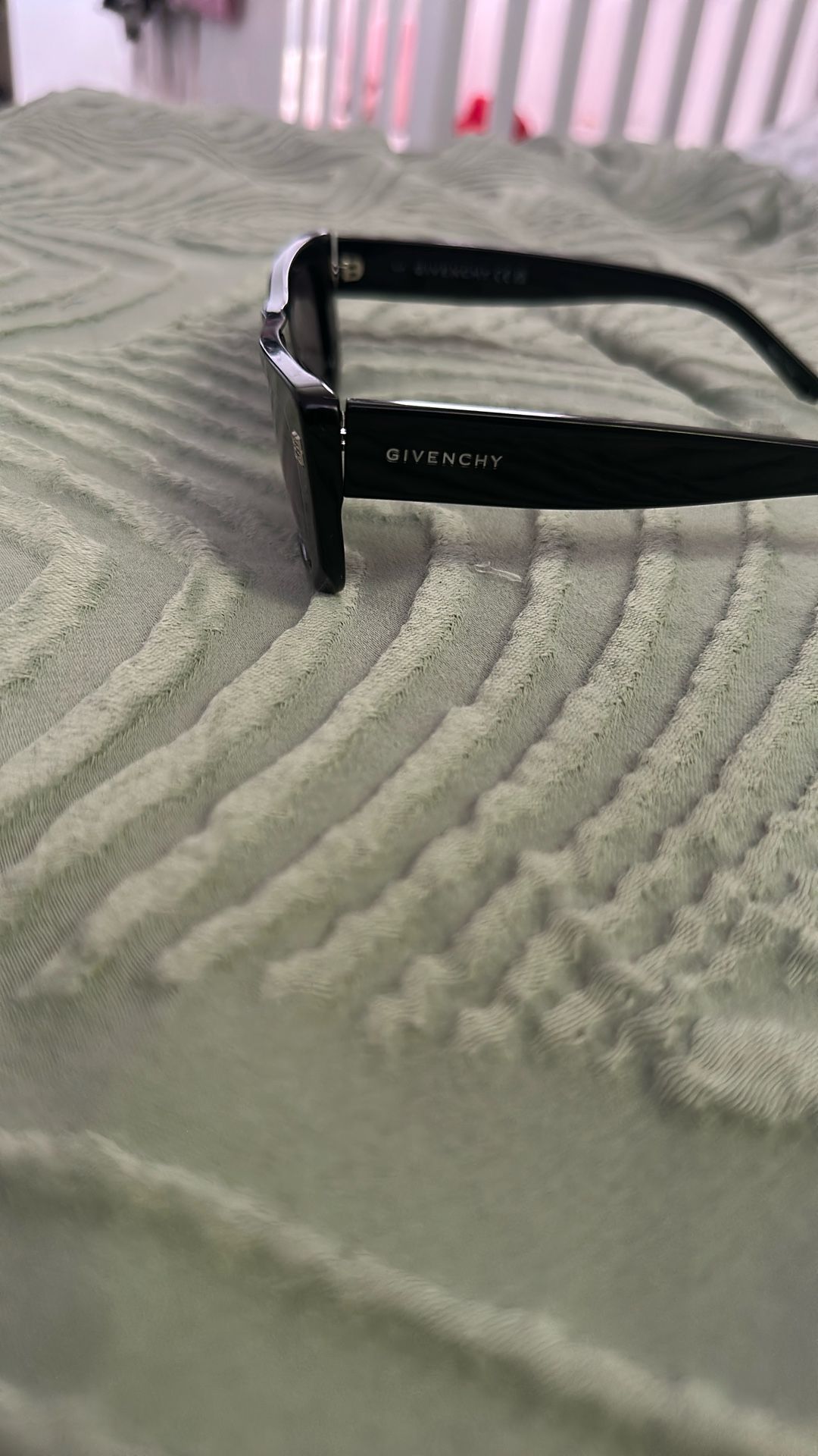 GIVENCHY SUNGLASSES
