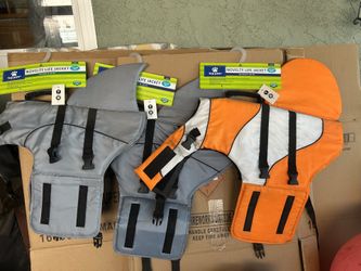 Dog Life Jackets (fish Themed)