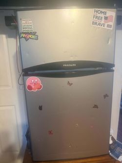 Mini fridge
