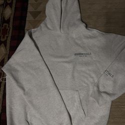 Small Essentials Fear of God in grey
