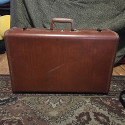 Vintage 1950's Samsonite Hard Shell Suitcase Style 4932
