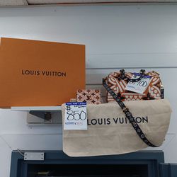 Louis Vuiton Purse And Wallet 