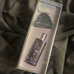 Ariana Grande Cloud fragrance perfume