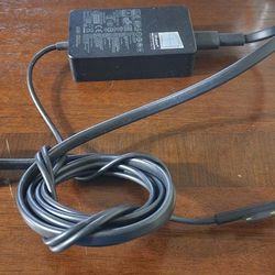 Microsoft Surface 65W AC ADAPTER M1123227-002 OEM
