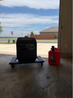 Honda EU3000is Generator