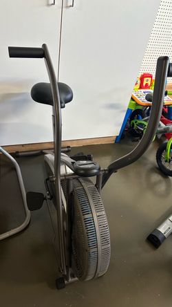 Cycling row bike