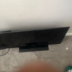 Monitor And Tv 