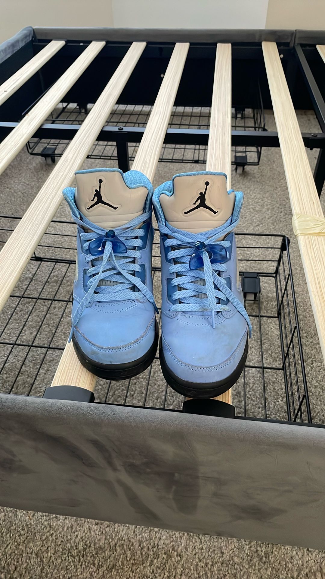 UNC Jordan 5’s