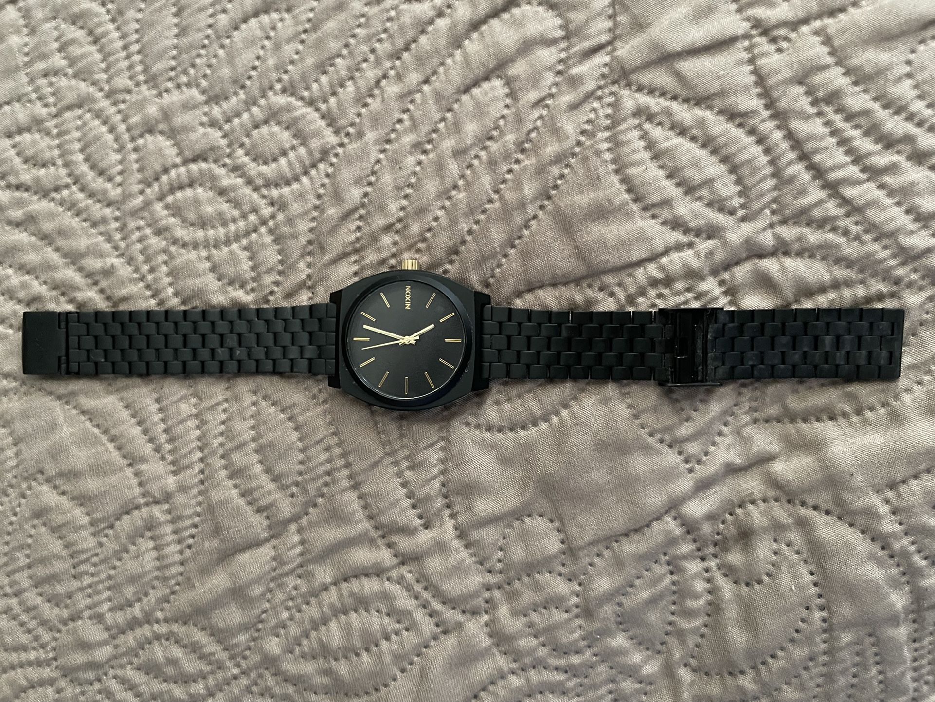 Nixon Timeteller