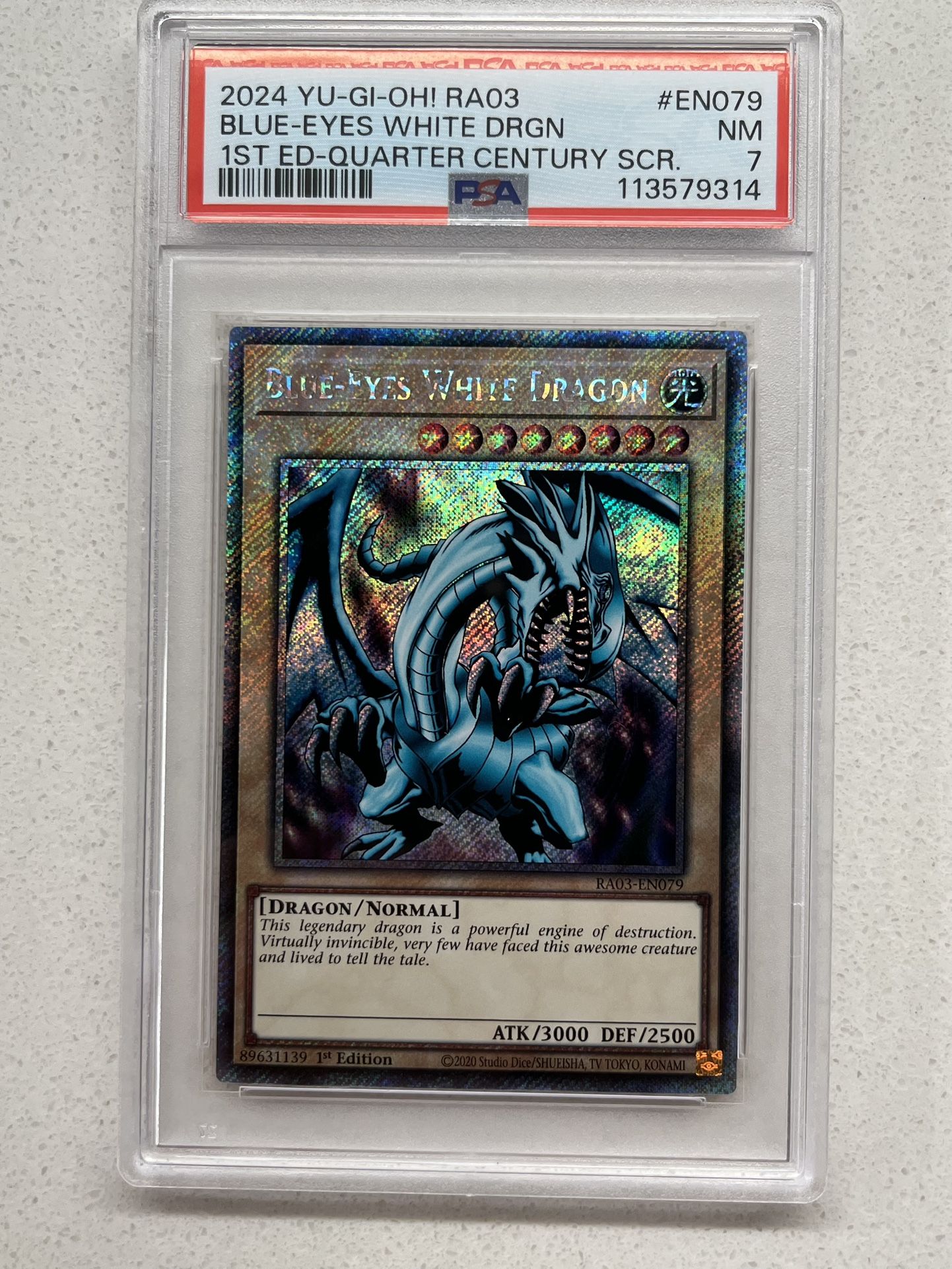 BLUE-EYES WHITE DRAGON Yugioh Card