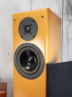 Vintage Vienna Acoustics Bach Audiophile Speakers