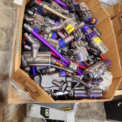 Pallet Of Vacuum Dyson & Part 