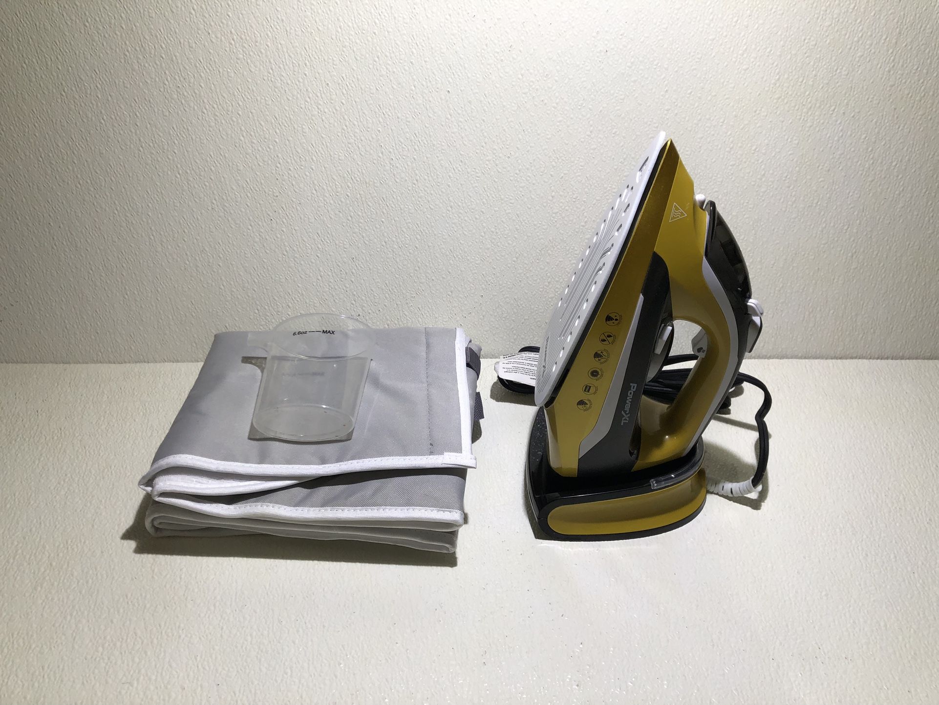 Power XL Cordless Iron/Steamer