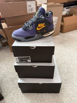 Jordan 4 Lakers Size 5.5Y