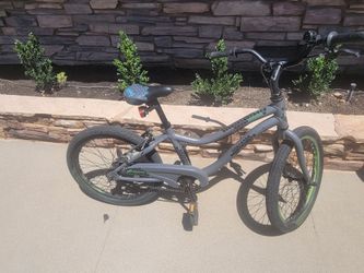 Moda Youth Classic (GIANT)