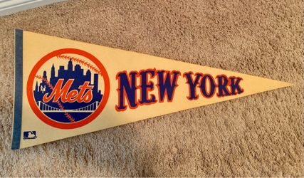 New York Mets MLB pennant/banner.