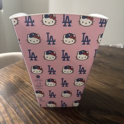Hello Kitty Bucket