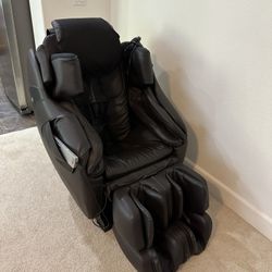 INADA FLEX 3S MASSAGE CHAIR for Sale in Folsom, CA OfferUp