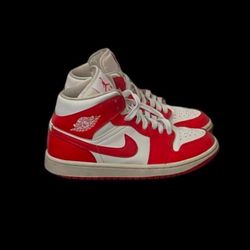 Red Jordan 1’s