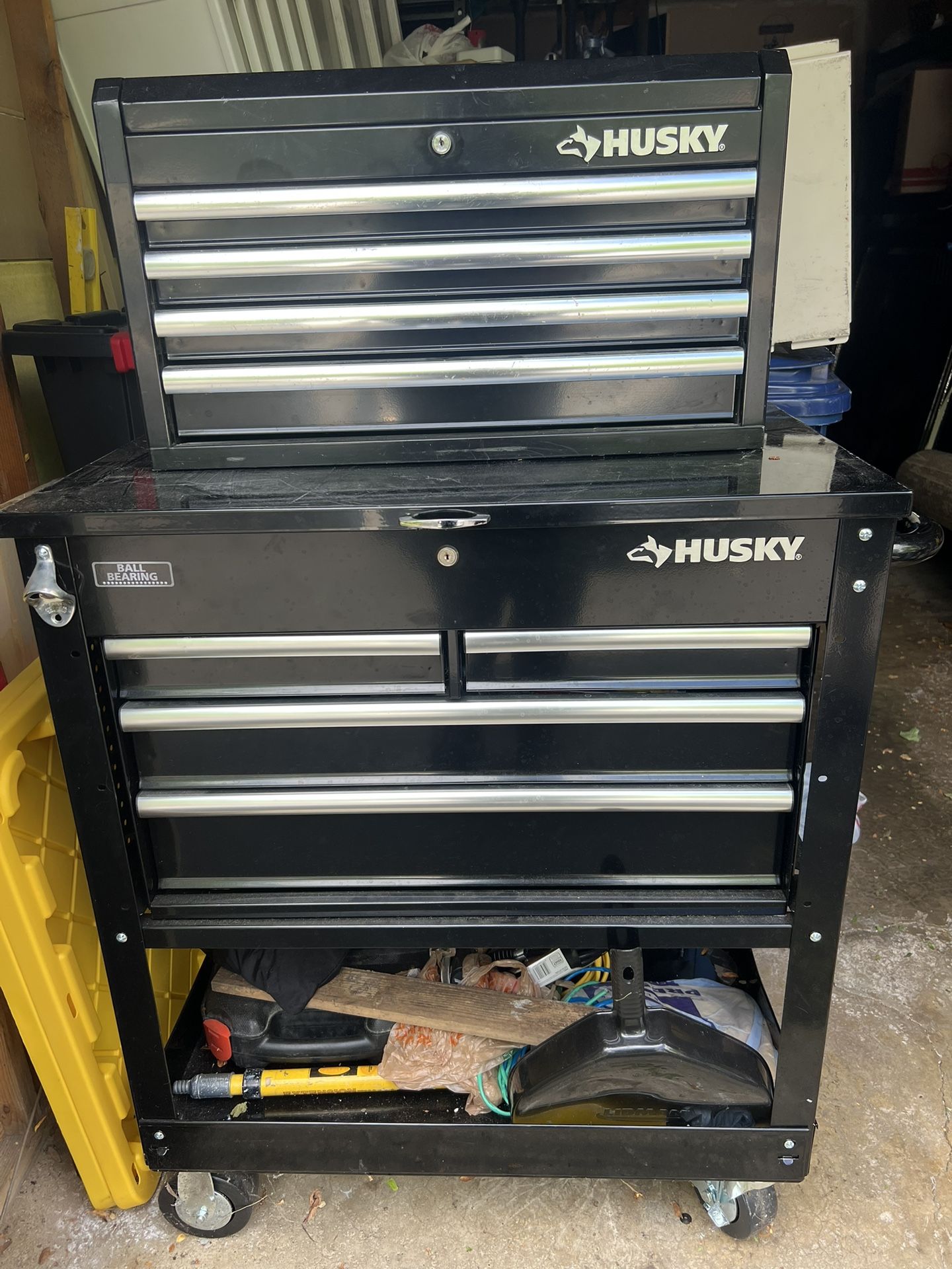 Husky Tool Cart And Drawers