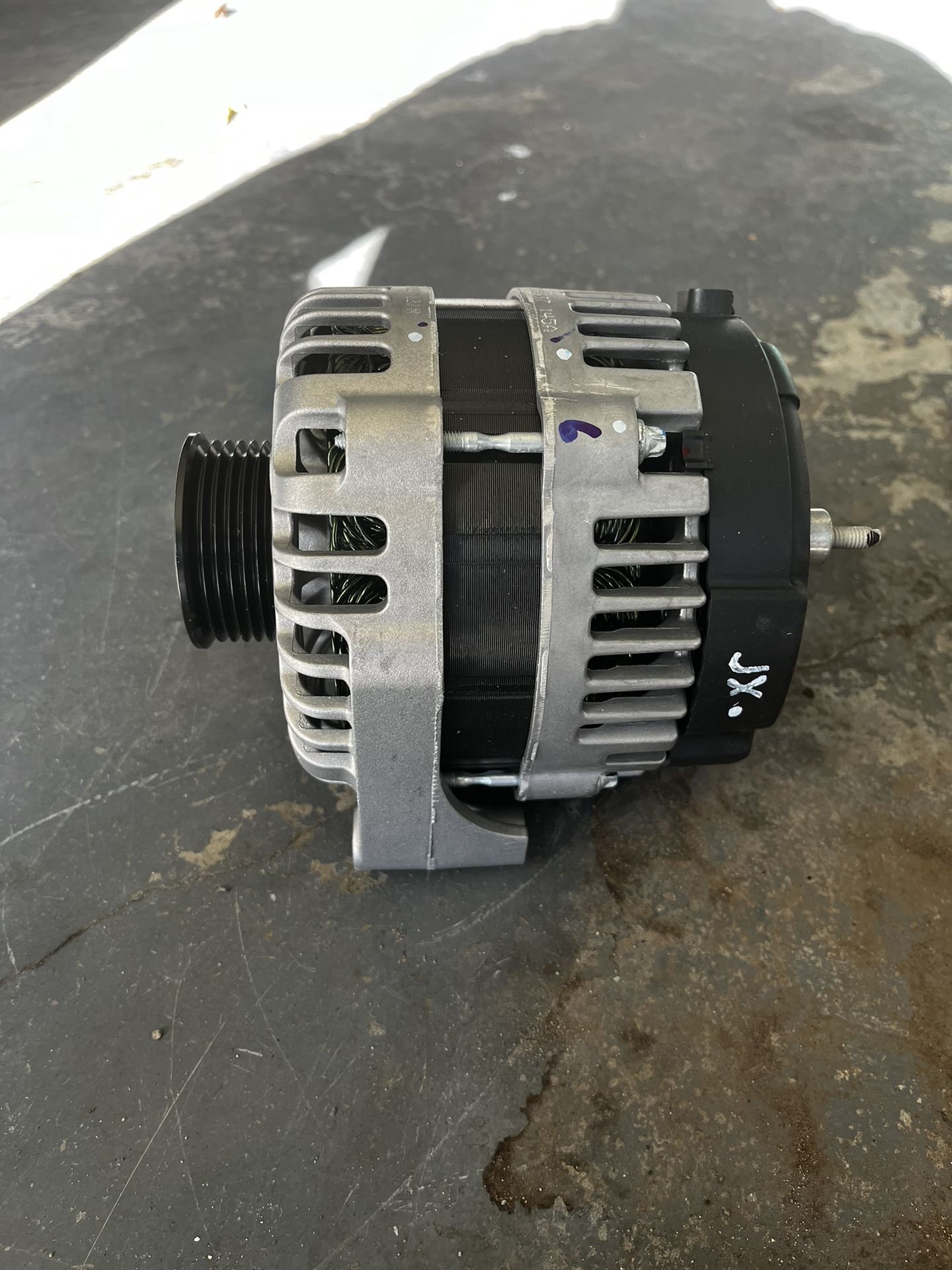 GM Equipment ALTERNATOR 